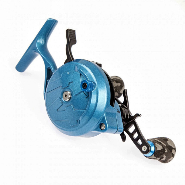 Зимняя мультипликаторная катушка FA Relax Frozen Azure Зимняя мультипликаторная катушка FA Relax Frozen Azure