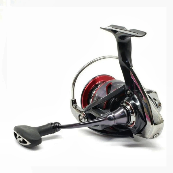 Катушка Daiwa 20 Fuego LT 3000-C Катушка Daiwa 20 Fuego LT 3000-C