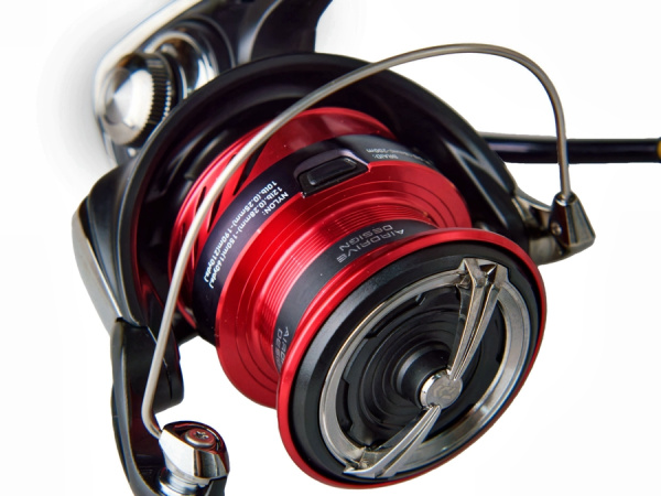 Катушка Daiwa 18 Ninja LT4000-C Катушка Daiwa 18 Ninja LT4000-C