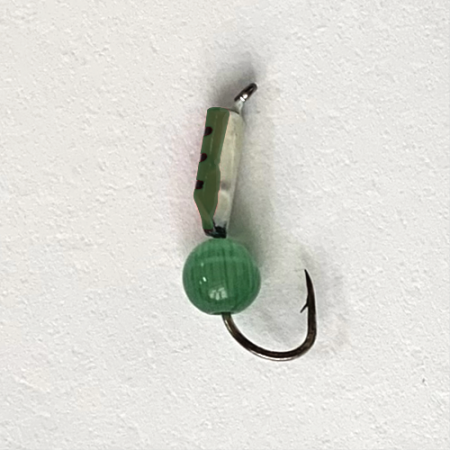 Столбик Кошачий глаз 1,5 мм на крючке ЗЕЛЕНО-БЕЛЫЙ