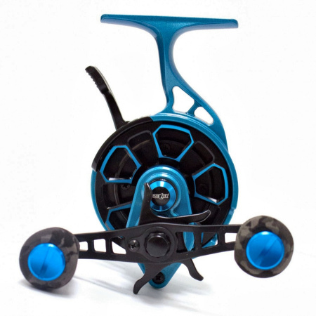 Зимняя мультипликаторная катушка FA Relax Frozen Azure