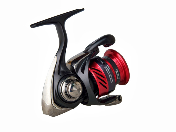 Катушка Daiwa 23 NINJA LT2500 Катушка Daiwa 23 NINJA LT2500