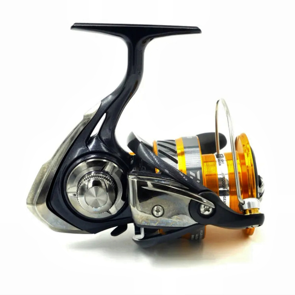 Катушка Daiwa 19 Revros LT 3000-C Катушка Daiwa 19 Revros LT 3000-C